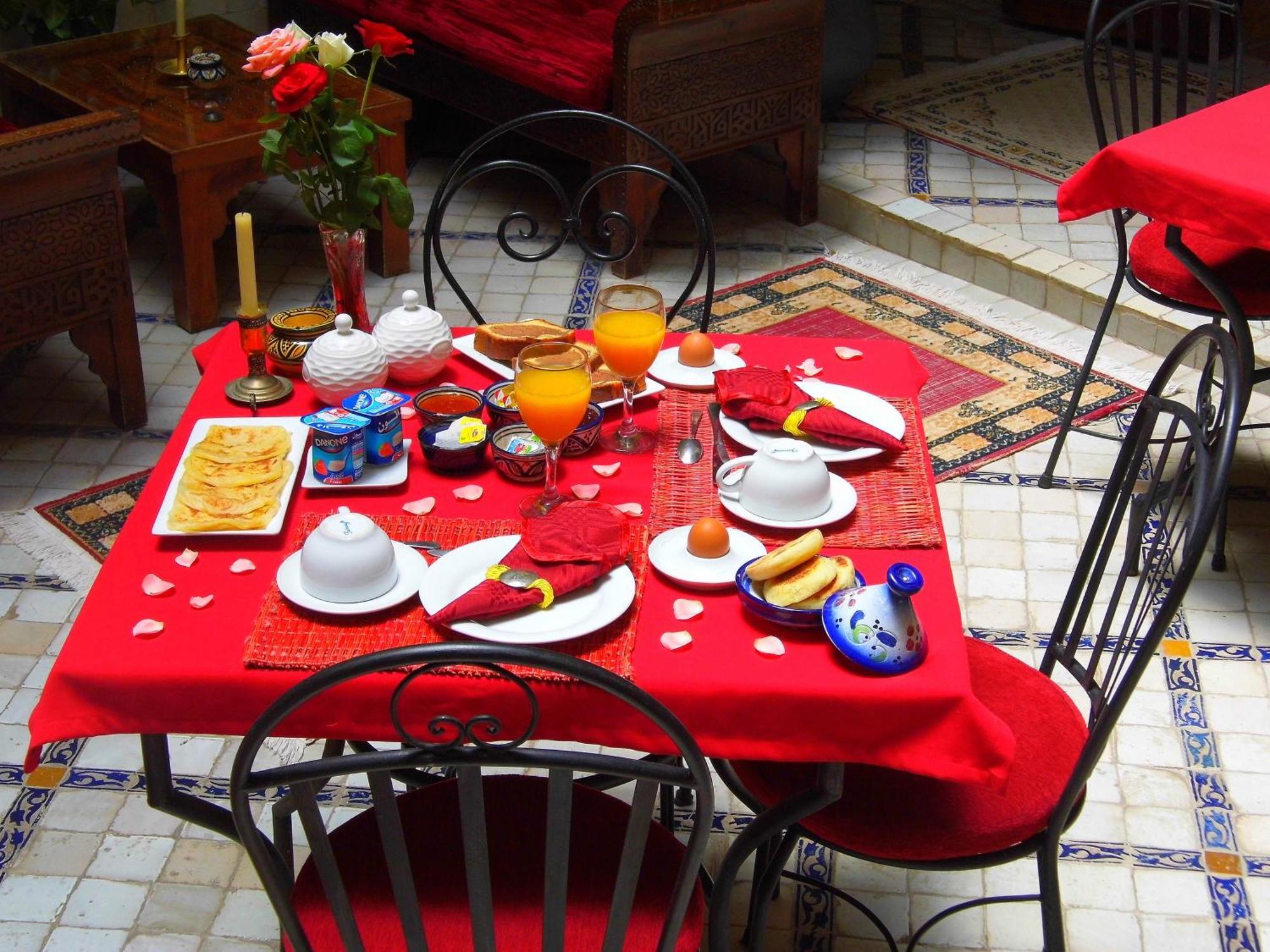 Riad Marlinea Сейл Экстерьер фото